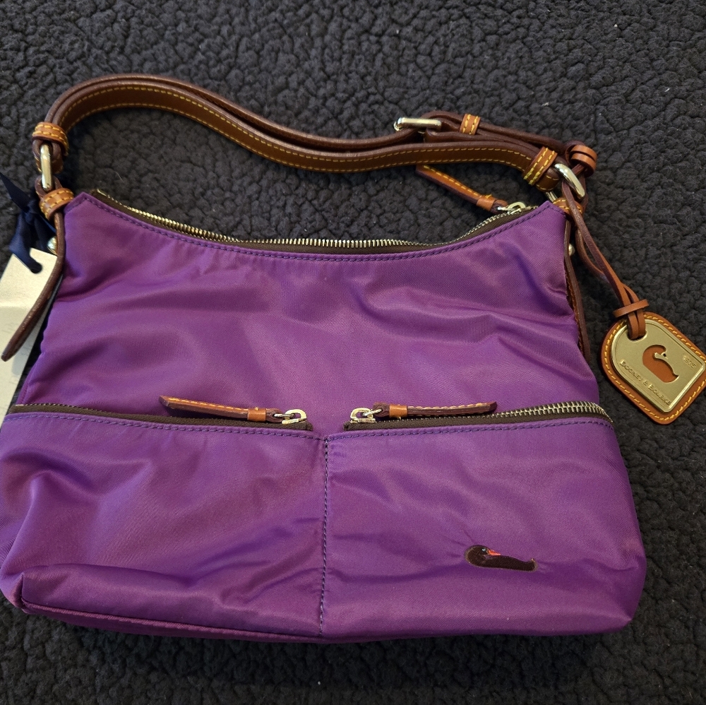 NWT Dooney & Bourke shoulder bag